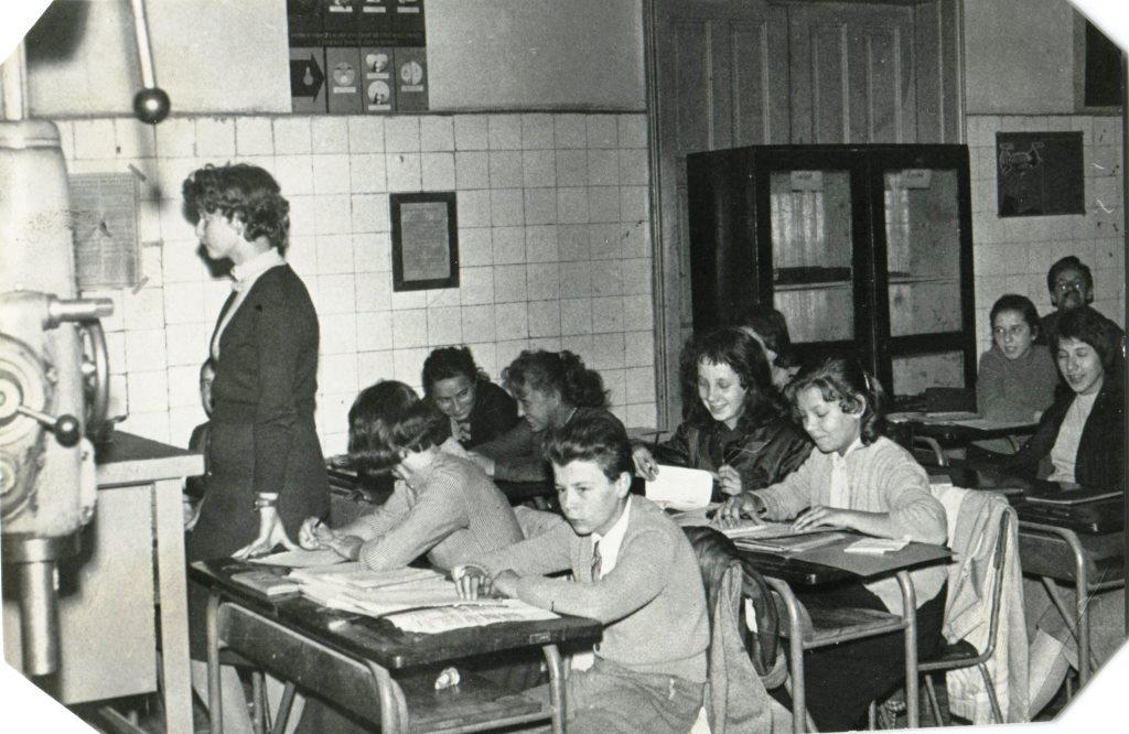 hodina dielni  na Strojárenskej ulici