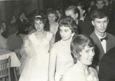 1961: Probabál